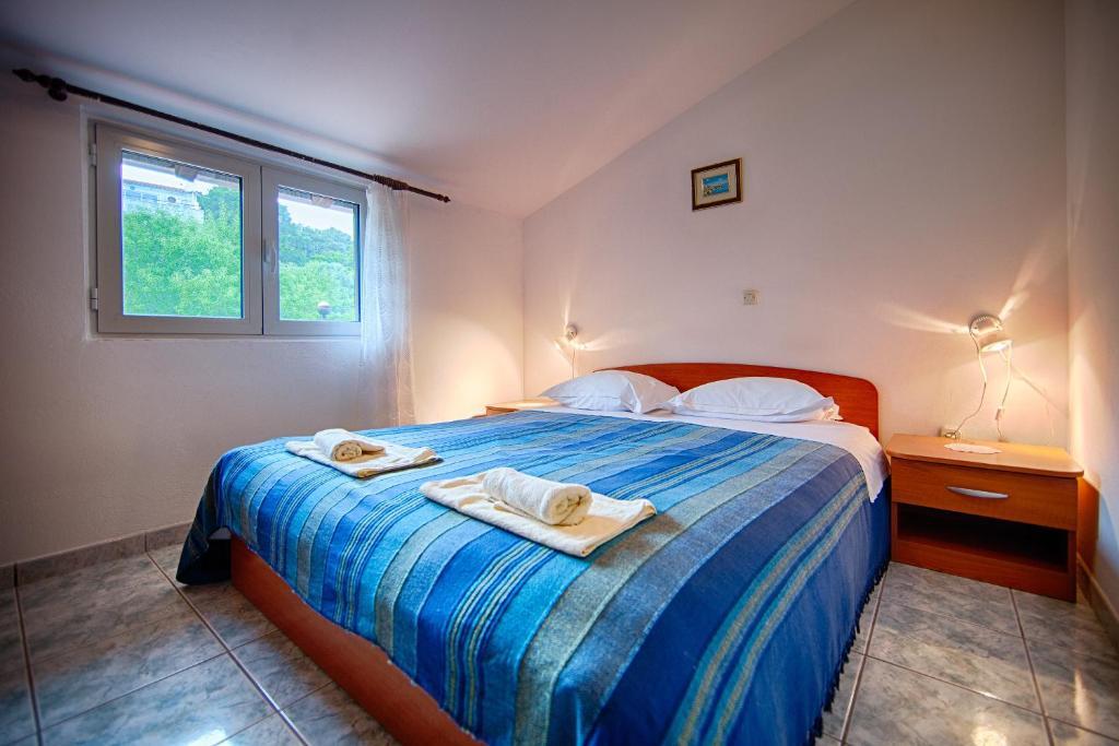 Apartments Malo Lago Lastovo Room photo