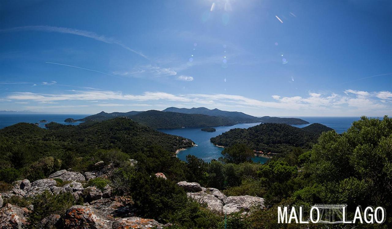 Apartments Malo Lago Lastovo Room photo