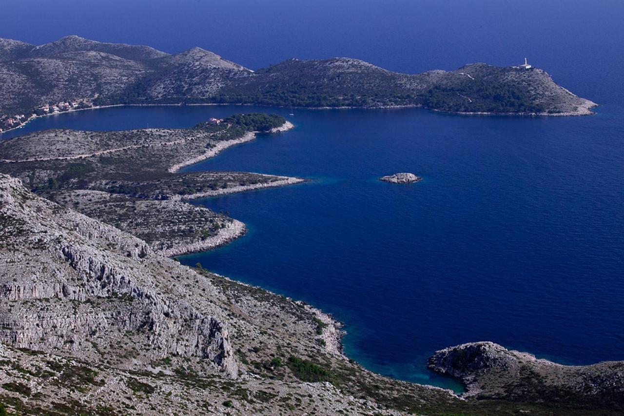 Apartments Malo Lago Lastovo Room photo